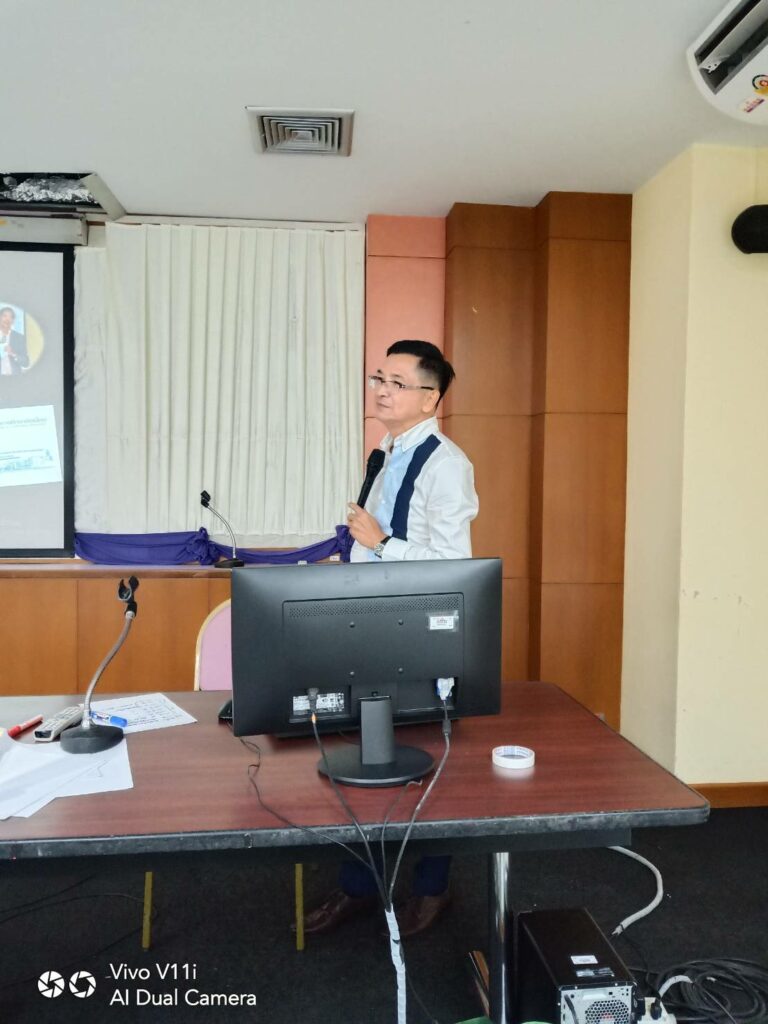 โครงการเขียนหนังสือ/ตำราทางด้านรัฐศาสตร์และรัฐประศาสนศาสตร์ รองศาสตราจารย์ ดร. เสน่ห์ จุ้ยโต