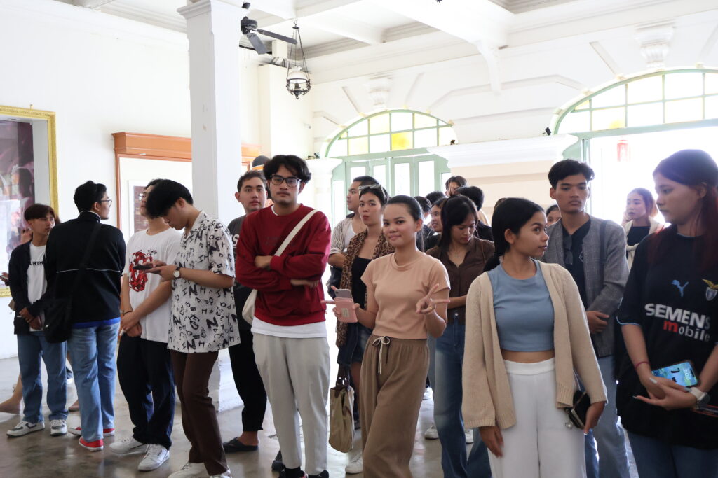 IR กับสังคมพหุวัฒนธรรม