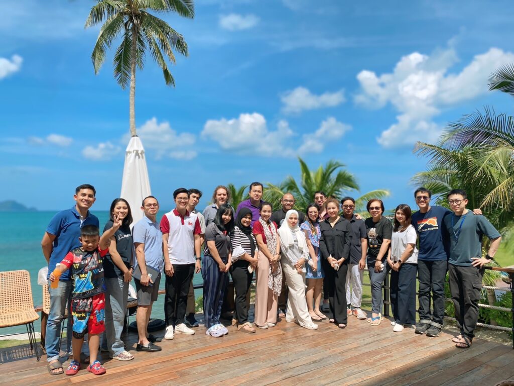 สัมมนานอกสถานที่ สำนักวิชารัฐศาสตร์และรัฐประศาสนศาสตร์