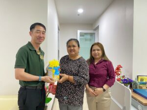 ประมวลภาพกิจกรรมส่งสุข มอบของขวัญให้แก่หน่วยงานสนับสนุนภายในมหาวิทยาลัยวลัยลักษณ์